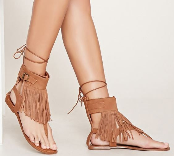 Sandalias con flecos